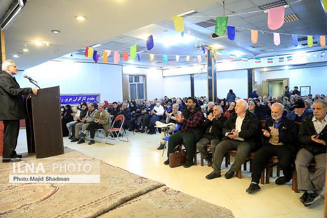 چهارمین روز مراسم گرامیداشت دهه فجر انقلاب اسلامی 