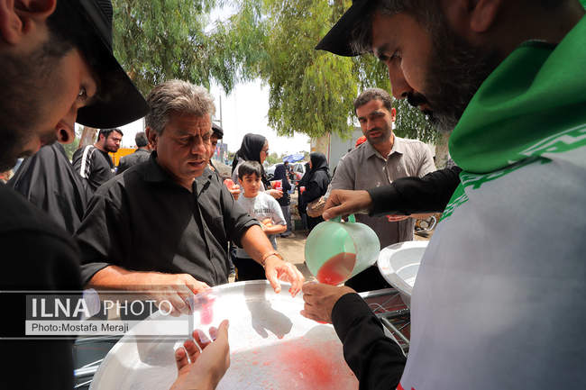 خدمت رسانی هلدینگ صنایع و معادن غدیر به عزاداران رهبر شهید در قم