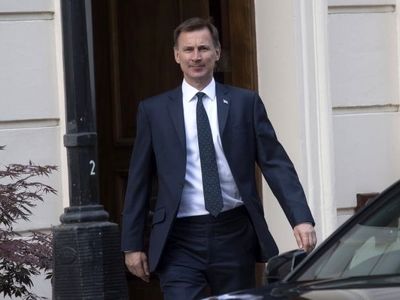 'Small window' to save Iran deal, says Jeremy Hunt