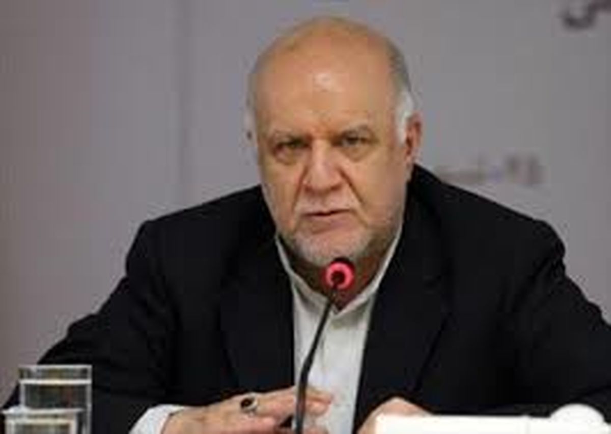 

توزیع مالچ رایگان برای مقابله با ریزگردها در خوزستان

