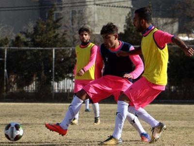 همبازی بشار رسن به مشکی‌پوشان پیوست
