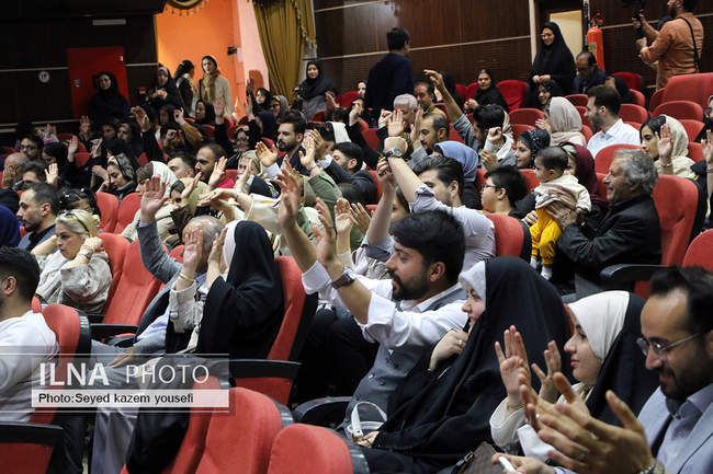 همایش تجلیل از زوج‌ های جوان در تبریز 