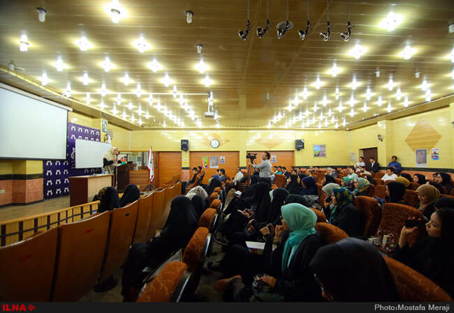 همایش آموزش فن بیان با حضور فرزانه معصومیان در قم