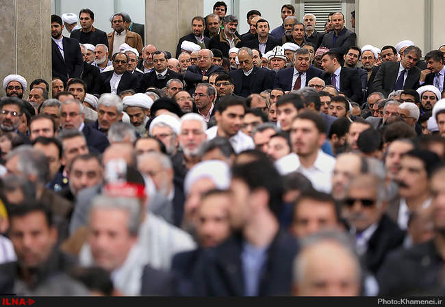 دیدار مسئولان نظام و میهمانان کنفرانس وحدت اسلامى‌ با رهبر انقلاب