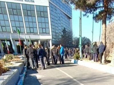 کارکنان پیمانکاری مخابرات آذربایجان شرقی دست از کار کشیدند