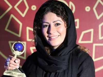 نمایش جشنواره‌ای، بخشی از داستان پخش یک مستند است
