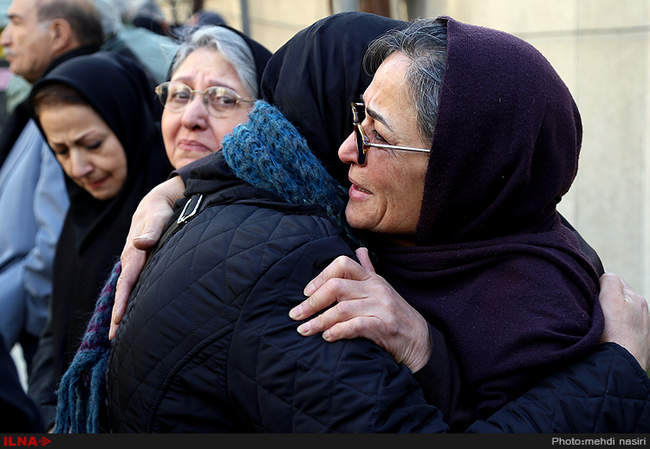 تشییع پیکر یدالله نجفی