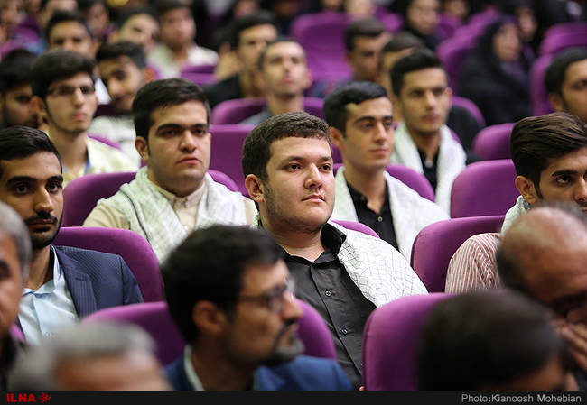 مراسم رسمی استقبال از نو دانشجو معلمان دانشگاه فرهنگیان