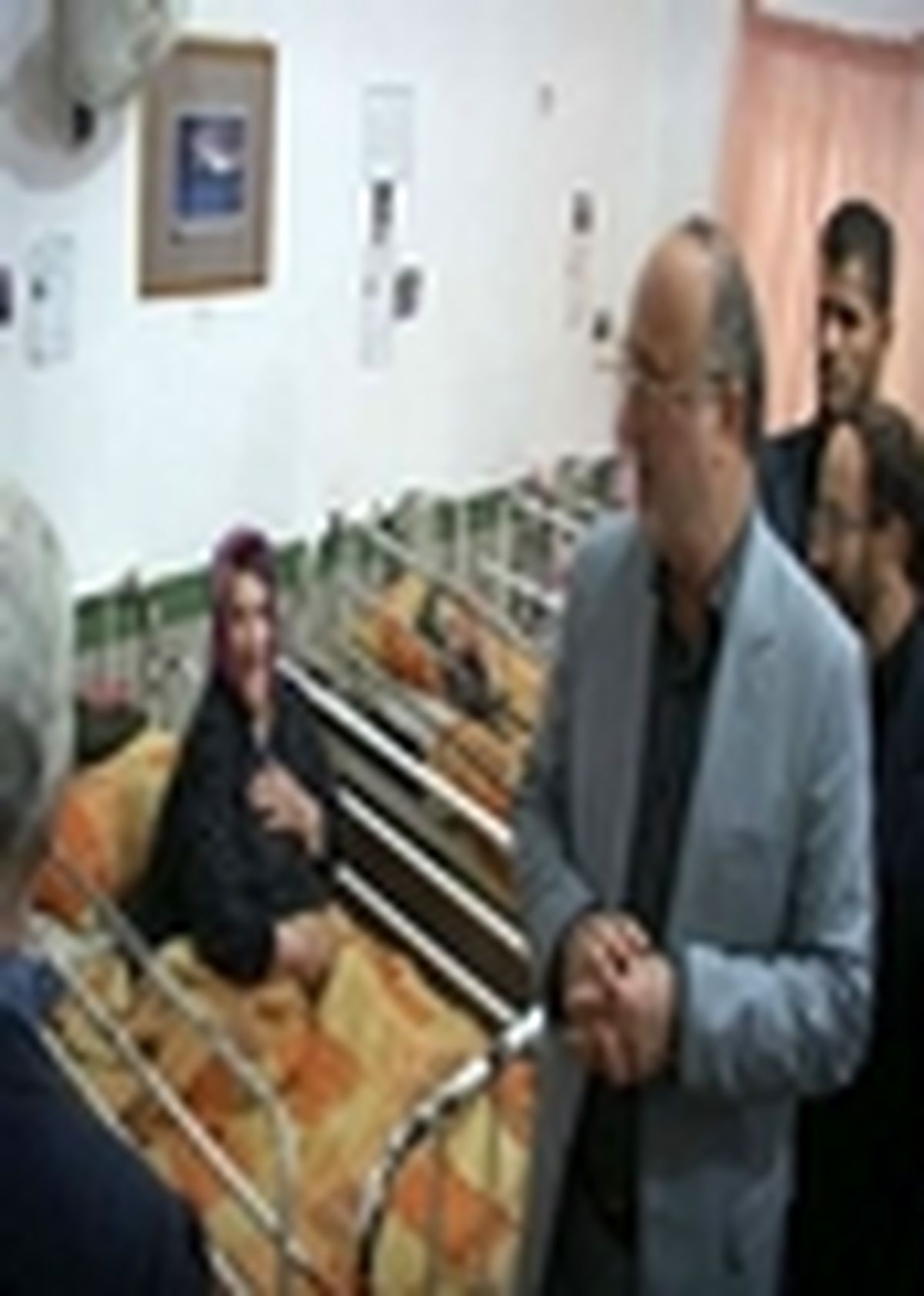 بازدید استاندارگیلان از آسایشگاه معلولین و سالمندان لاهیجان