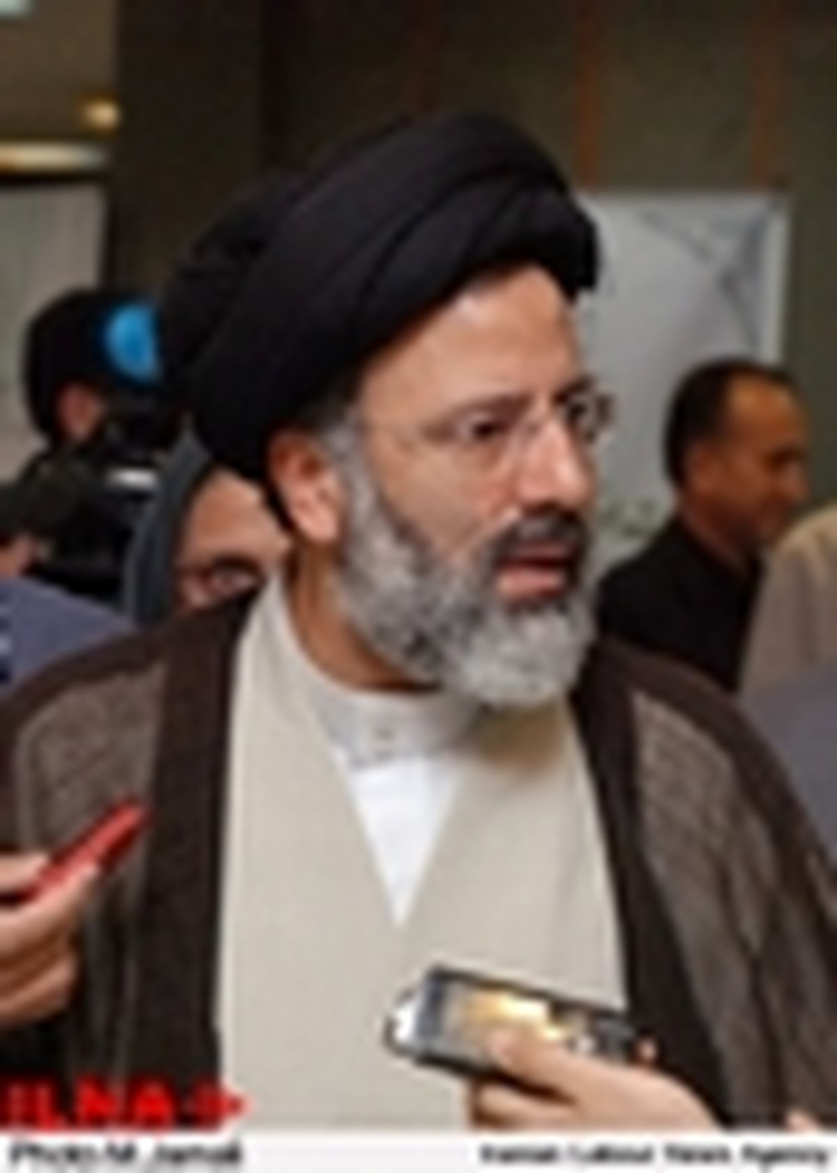 نیروهای نظامی و امنیتی پاسخ تروریست‌ها را خواهند داد