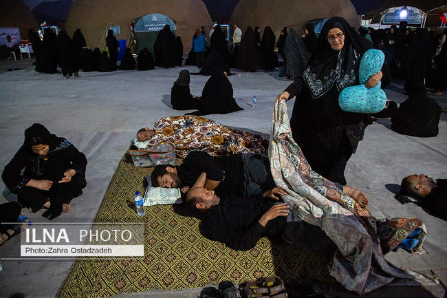 اقامت و پذیرایی زائران اربعین حسینی در موکب بنیاد مستضعفان