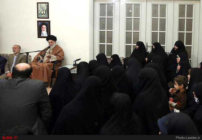 دیدار رهبر انقلاب با تعدادی از خانواده‌های معظم شهیدان