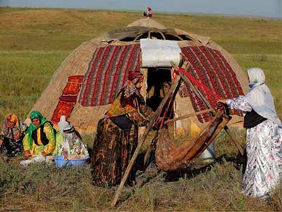 لزوم استفاده از ظرفیت دستگاه‌های حاکمیتی برای حمایت از عشایر/ احیای طرح گردشگری عشایر با کمک شرکت‌های دانش‌بنیان

