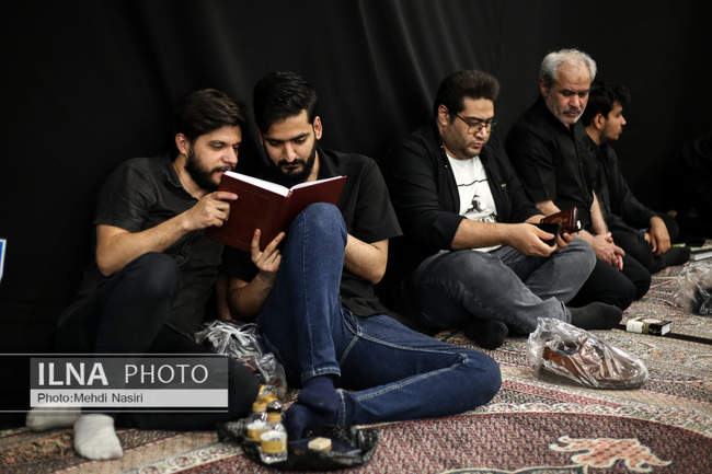 مراسم احیای شب بیست و یکم رمضان در ستاد فرماندهی انتظامی تهران بزرگ