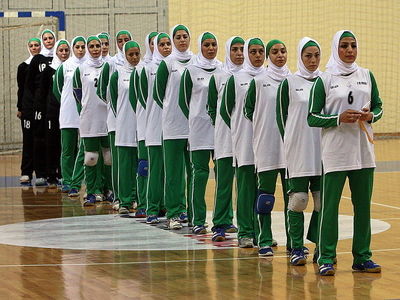 دختران هندبال فردا رو در روی چین