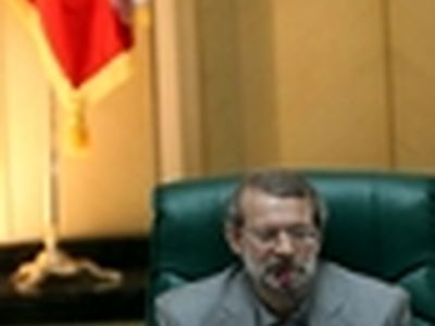 لاریجانی درگذشت والده نماینده کرمانشاه را تسلیت گفت