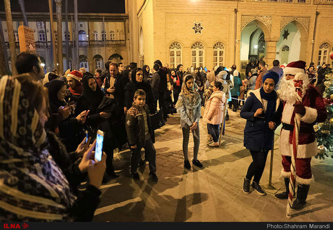 حال وهوای کریسمس در محله جلفا اصفهان