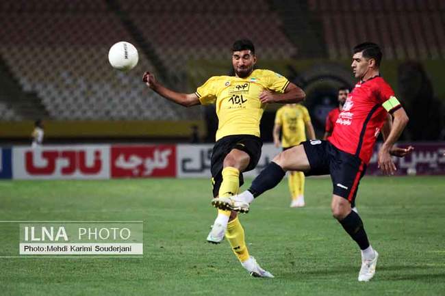 گزارش تصویری بازی سپاهان اصفهان و نساجی قائم شهر