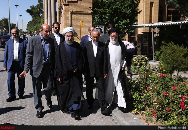 تجدید میثاق رئیس جمهور با آرمان‌های امام راحل و شهدای هشت سال دفاع مقدس