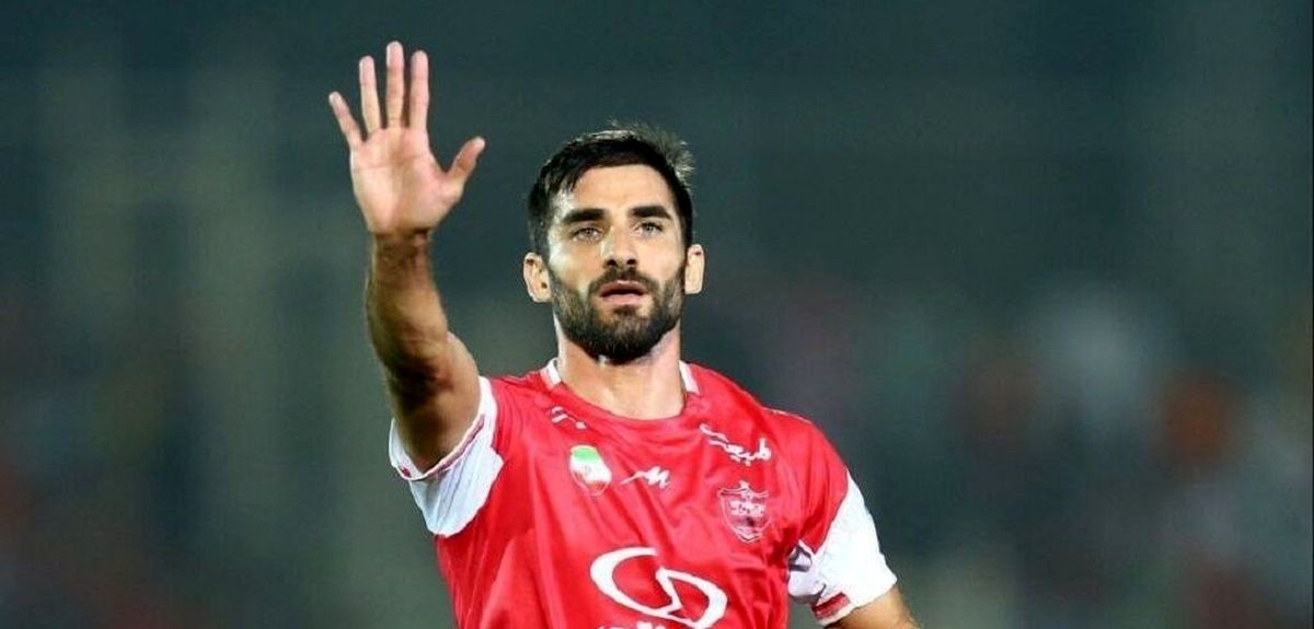 مدافع پرسپولیس در آستانه بازی با خیبر بیمار شد