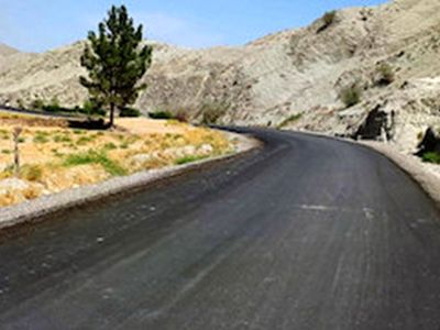 اتصال معمولان به کوهدشت از مسیر چهارقلعه در مرحله انتخاب پیمانکار /جاده پدافندی هاگه و پل افرینه در دست مطالعه