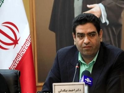 بیمه‌های تکمیلی ادا و اطواری برای پر کردن جیب عده‌ای شده است