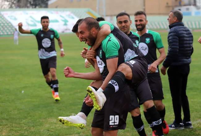 تصاویر/ دیدار خیبر خرم آباد و خوشه طلایی ساوه