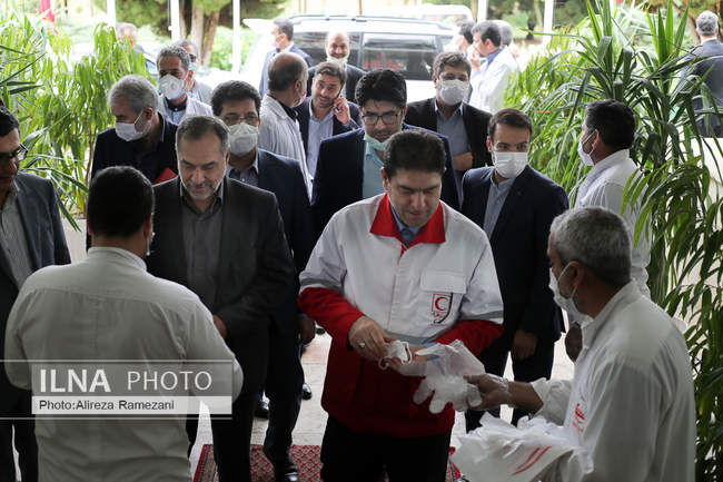 بازدید و راه اندازی خط تولید تمام اتوماتیک ماسک سه لایه