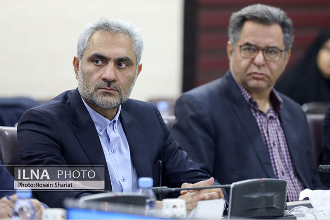 امضاء تفاهم‌نامه همکاری شهرداری مشهد با ذوب‌آهن اصفهان