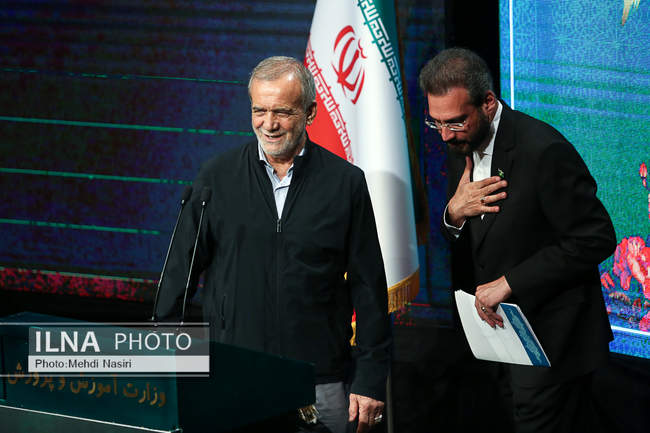 مراسم گرامیداشت روز معلم با حضور رییس جمهور