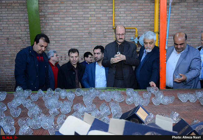 بازدید استاندار قزوین از چند واحد تولیدی و صنعتی