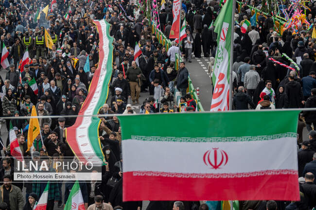 راه پیمایی 22 بهمن