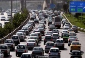 ترافیک نیمهسنگین در آزادراه تهران _کرج ترافیک نیمهسنگین در آزادراه تهران _کرج