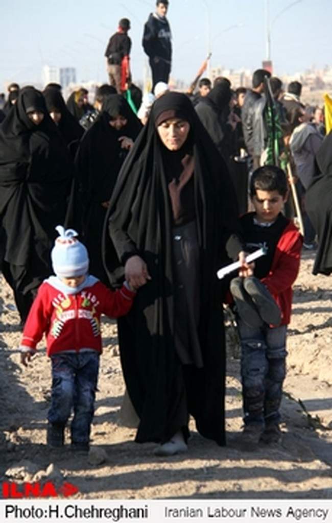 مراسم پیاده روی عزاداران حسینی