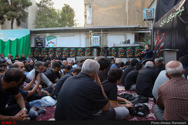 چهارمین شب مراسم عزاداری حضرت اباعبدالله الحسین (ع) در خانه کارگر 