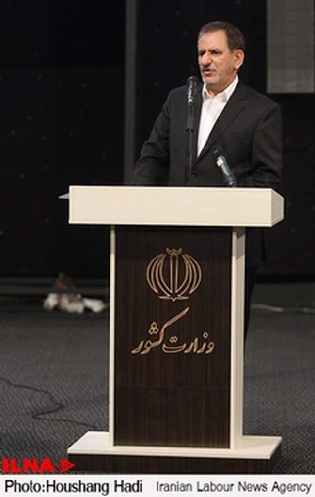 اجتماع بزرگ ۵ هزار نفری کارگران در تالار بزرگ وزارت کشور