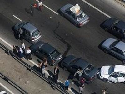 فوت 3 مسافر در تصادف زنجیره‌ای 14 خودور در پاکدشت