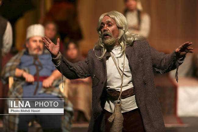 نمایش «دایره گچی قفقازی» 