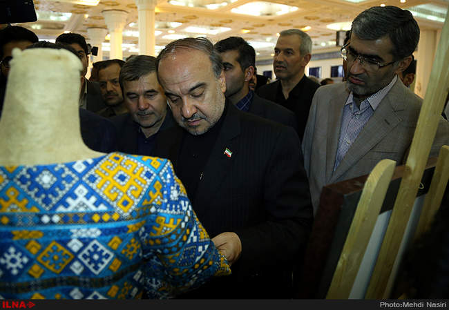 افتتاح پنجمین نمایشگاه بین‌المللی صنایع دستی کشور 