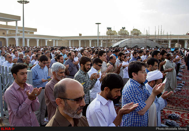 نماز عید سعید فطر در حرم حضرت معصومه (س) شهر قم/1