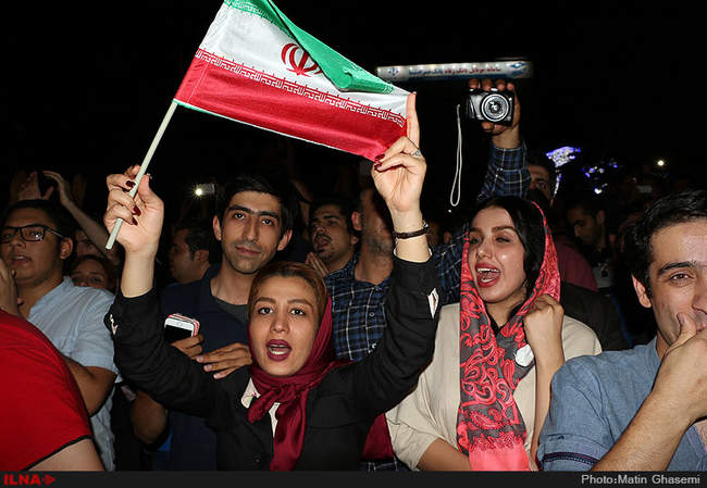 جشن هسته ای در خیابان های تهران -2 