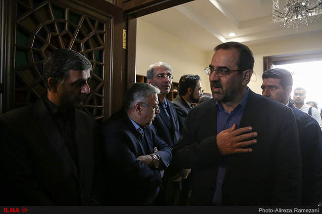 مراسم یادبود جانباختگان حادثه دانشگاه آزاد
