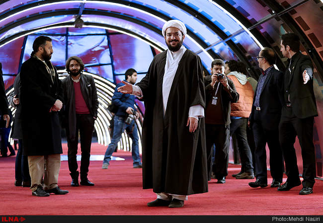 حاشیه روزدوم فیلم فجر به همراه مراسم فرش قرمز فیلمهای یک شهروند کامل�