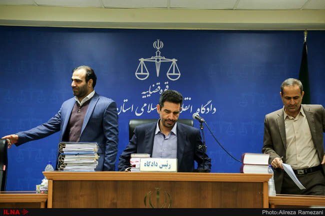 جلسه رسیدگی به سه متهم پرونده بانک سرمایه