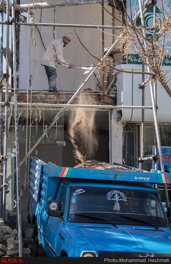 چرخ اقتصاد از چرخش بازوان کارگران می چرخد