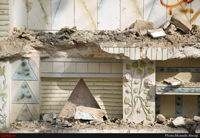 وضعیت نابسامان خانه های کلنگی شهرداری در خیابان فاطمی (دورشهر) قم