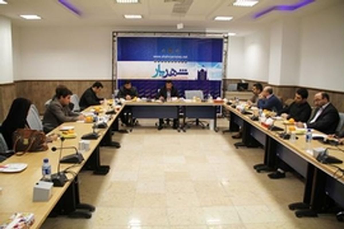 تبلیغات محیطی با هدف حذف تدریجی بنر و داربست از تبریز اجرایی می شود