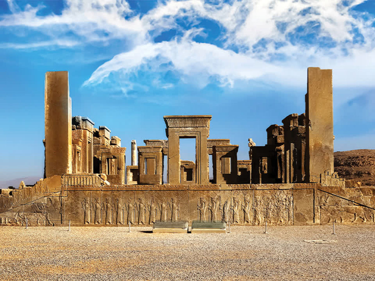 تخت‌جمشید در امن‌ترین وضعیت ممکن است/ هیچ‌گونه تهدیدی متوجه حریم تخت‌جمشید نیست