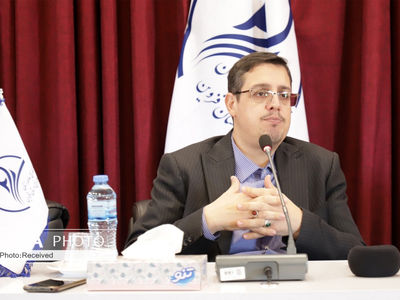 تاکنون مشارکت اجتماعی زنان با الگوی مردانه بوده است