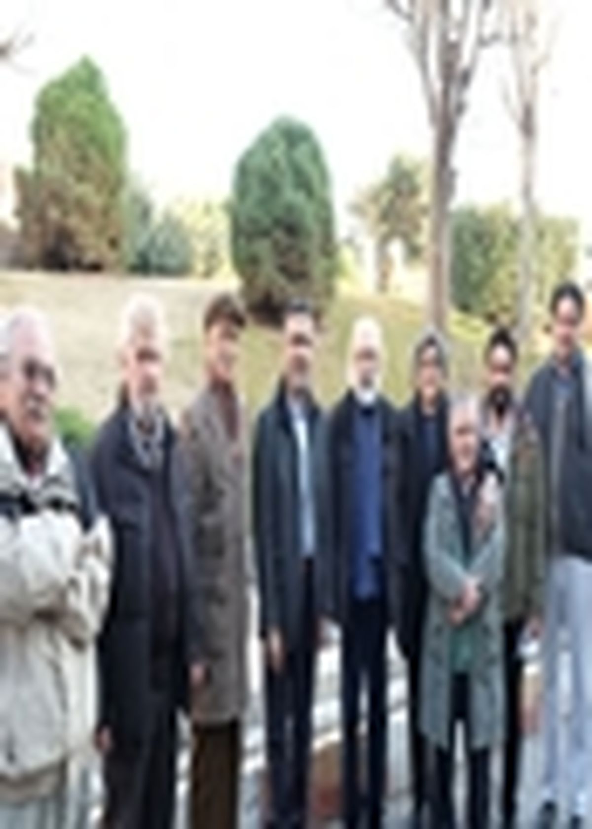 بازدید رییس سازمان سینمایی از پشت صحنه فیلم سلام پدربزرگ